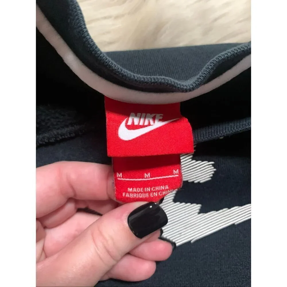 Nike Womens Black Sweatshirt Medium